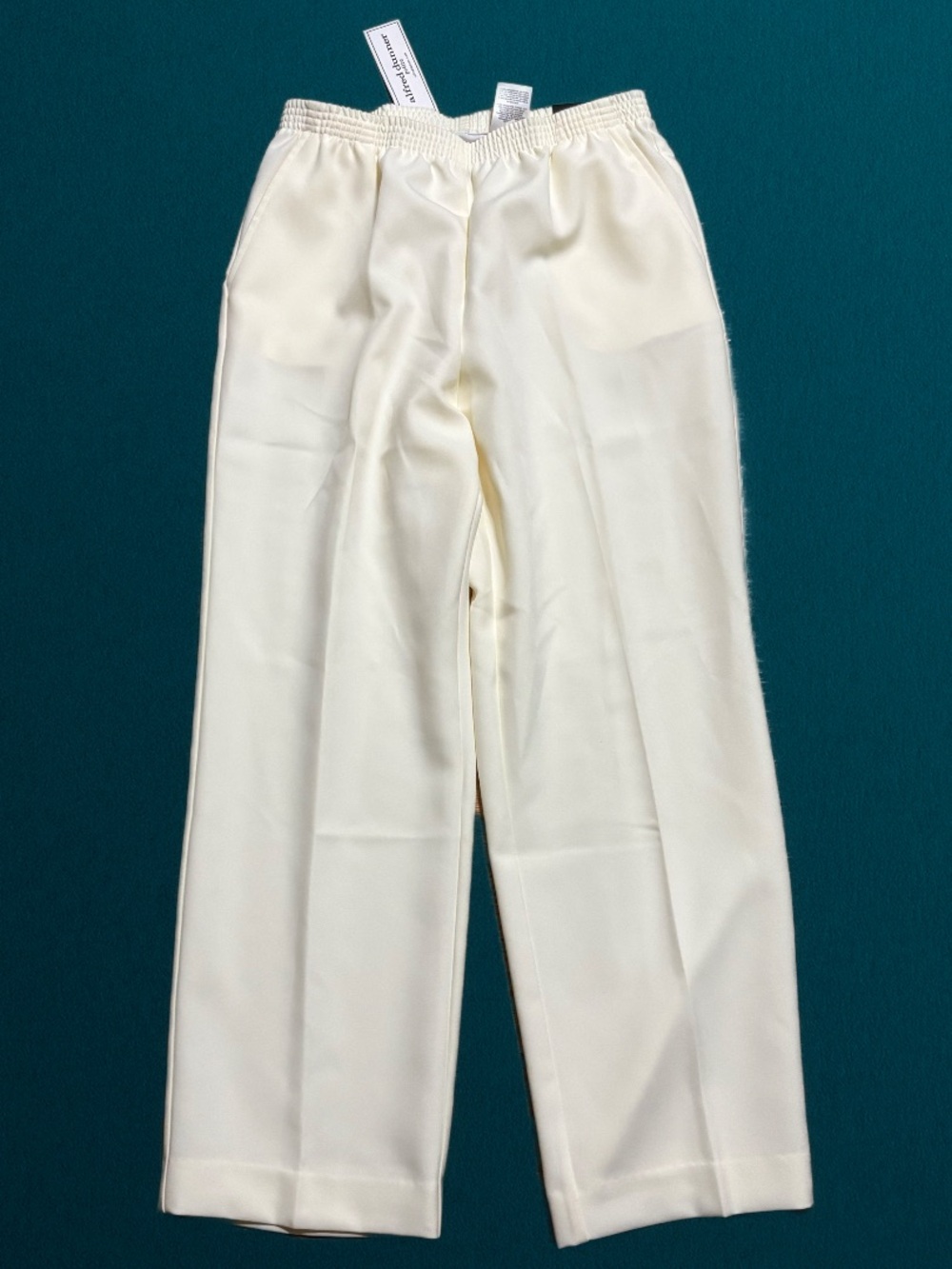 Alfred Dunner Petite Women’s 10P Pull On Classic Ivory Pants Brand New
